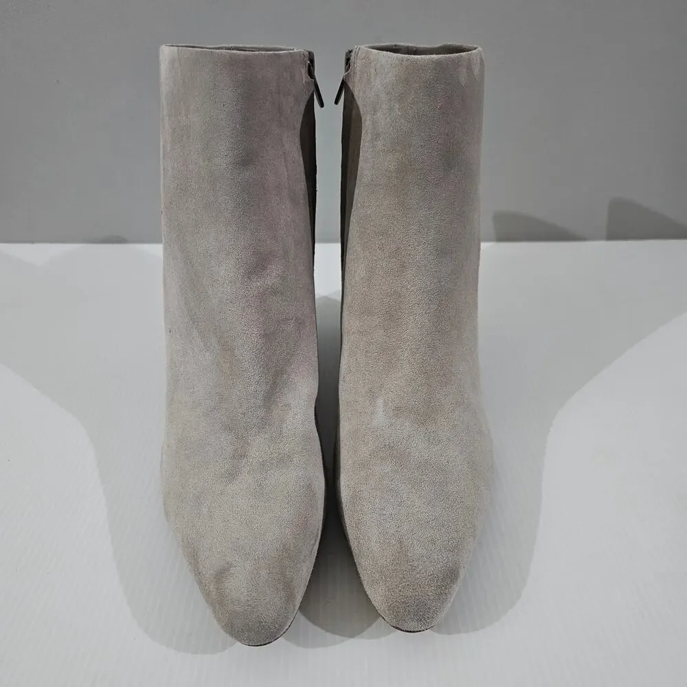 Vince Hilda Ankle Boot Womens 11 Grey Suede Kitten Heel Minimalist Designer